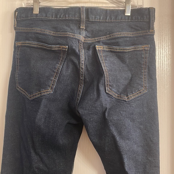 Old Navy Men’s Slim Fit Jeans - Picture 2 of 10
